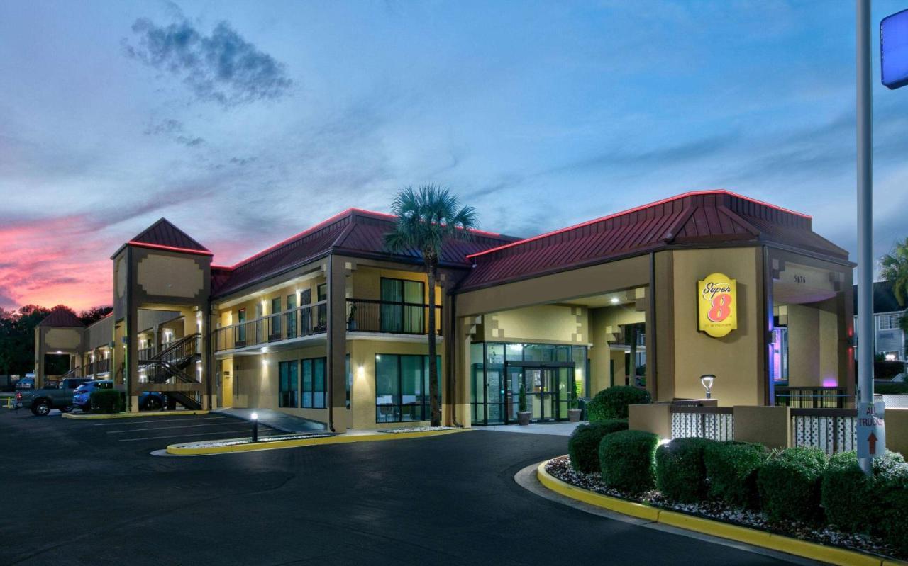Super 8 By Wyndham Mobile/Tillmans Corner Exteriér fotografie